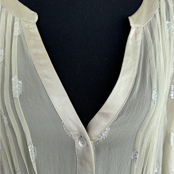 Hale Bob Beige silk metallic large blouse - Picture 6 of 9